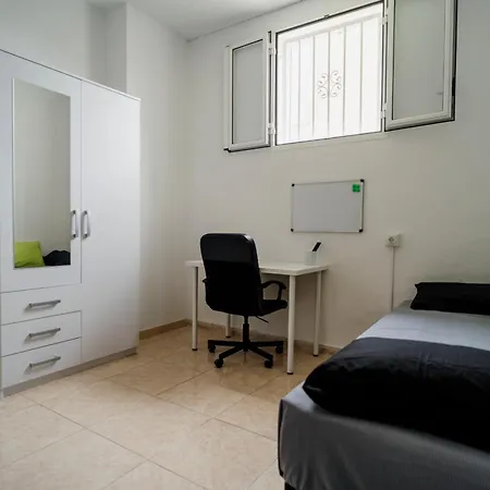 And Student House * Las Palmas de Gran Canaria